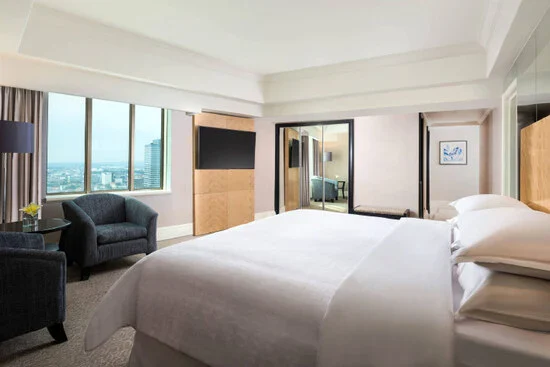 kamar di Sheraton Surabaya
