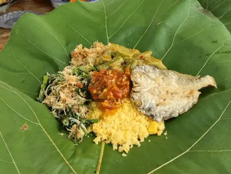 makanan khas blitar jawa timur nasi ampok