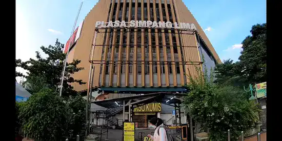 Simpang Lima Plaza Semarang