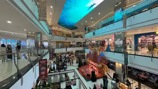 Tentrem Mall di Semarang